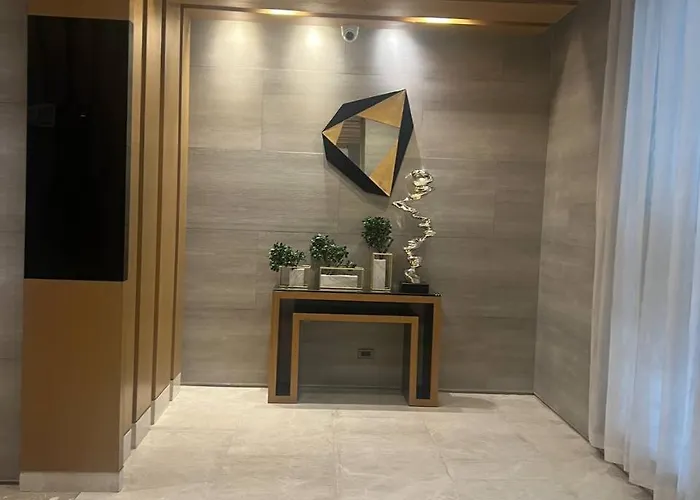 Aparthotel Good Luck House At S Residences